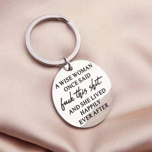 Key Chain  “A Wise Woman…” - NWT - Picture 4 of 5